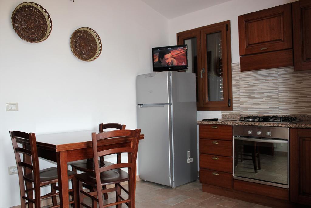 Oleandro Apartment Лотцорай Екстериор снимка