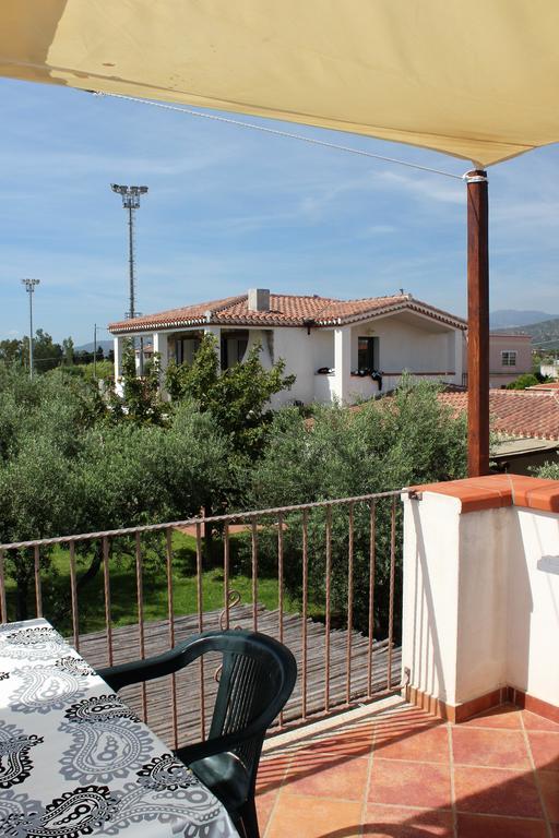 Oleandro Apartment Лотцорай Екстериор снимка